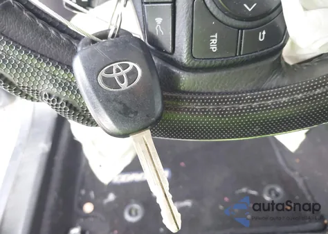 2017 Toyota Corolla Se from USA, damaged, VIN 5YFBURHEXHP665362